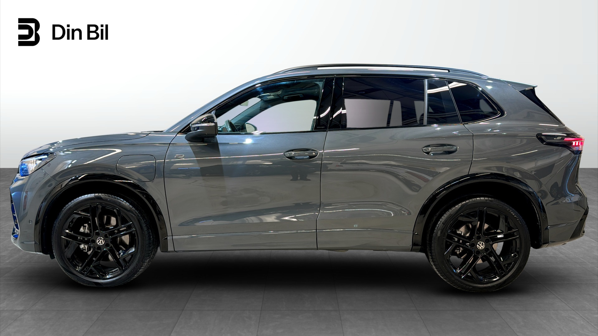 Volkswagen Tiguan KHK64E