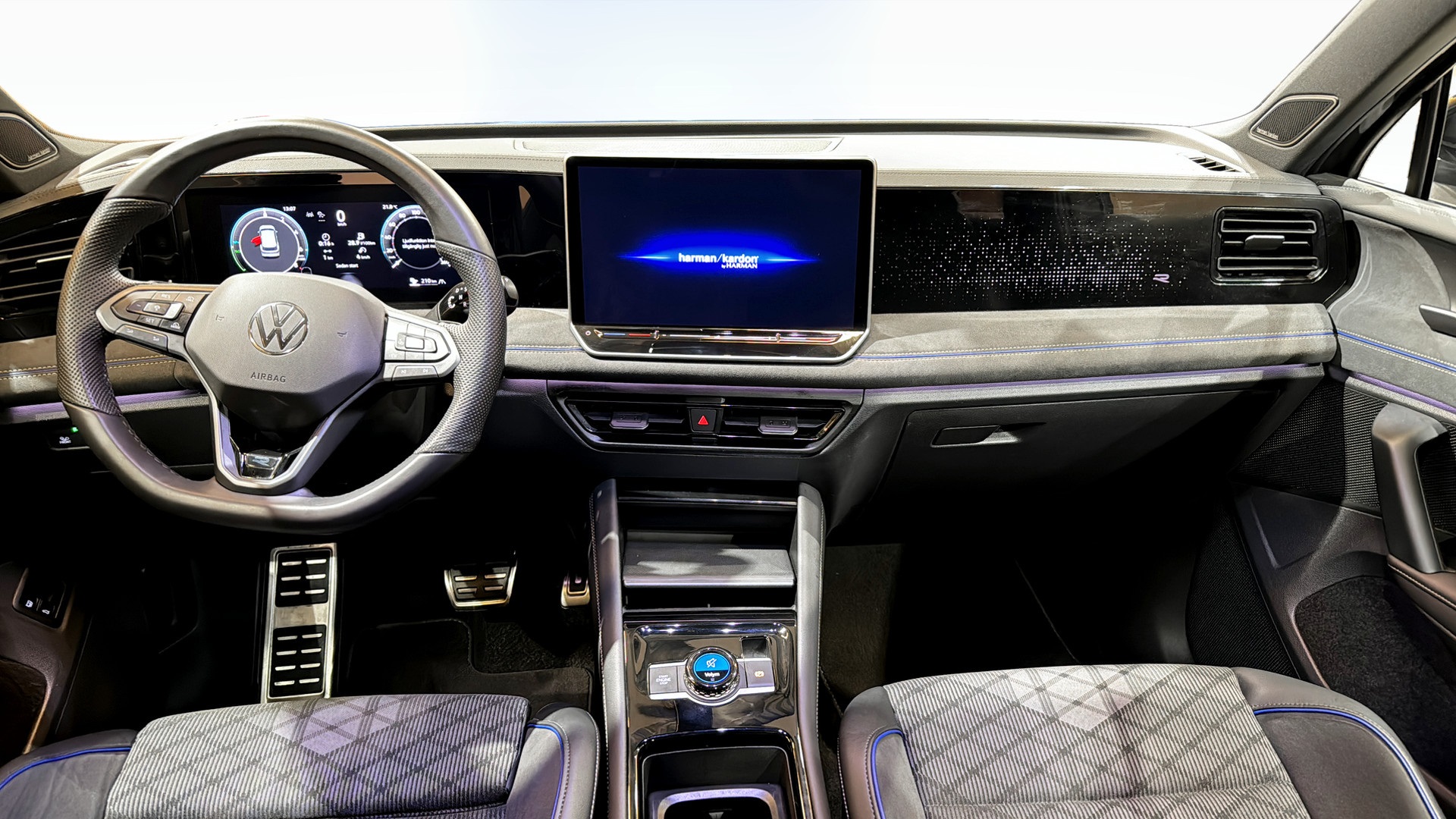Volkswagen Tiguan KHK64E