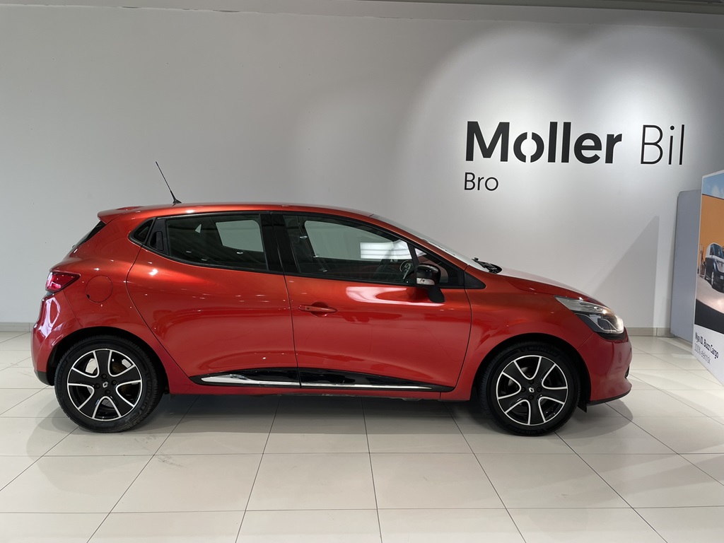 Renault Clio KHP008