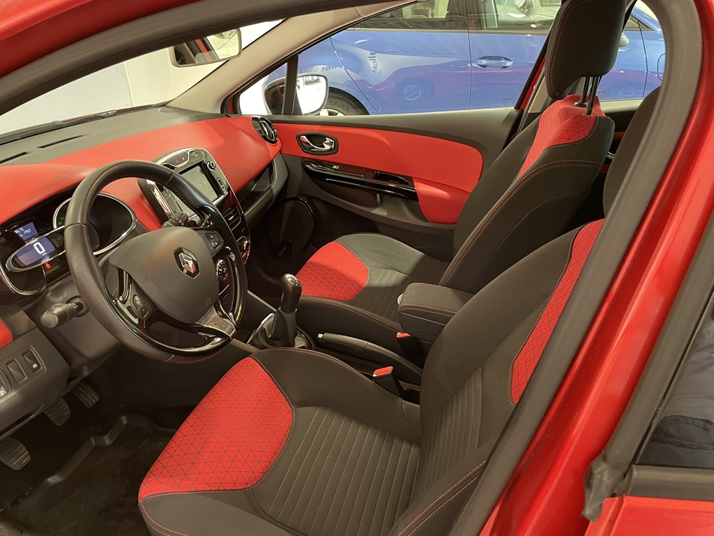 Renault Clio KHP008