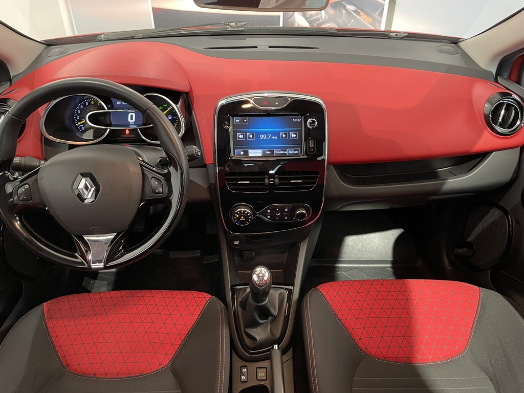 Renault Clio KHP008