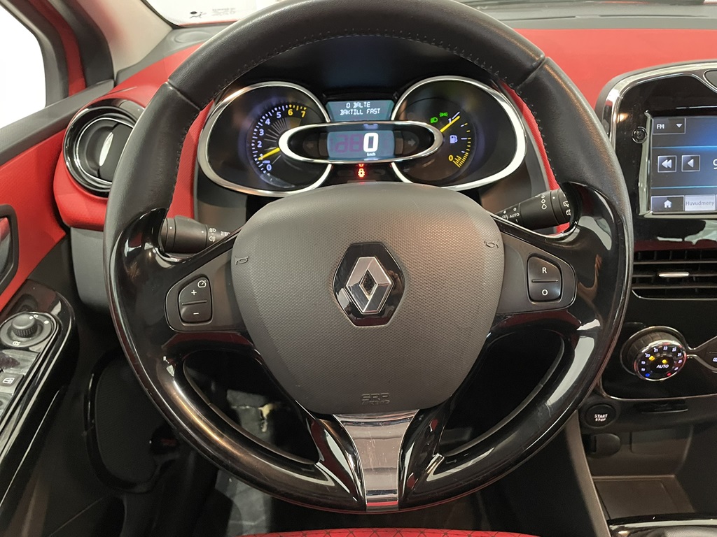 Renault Clio KHP008