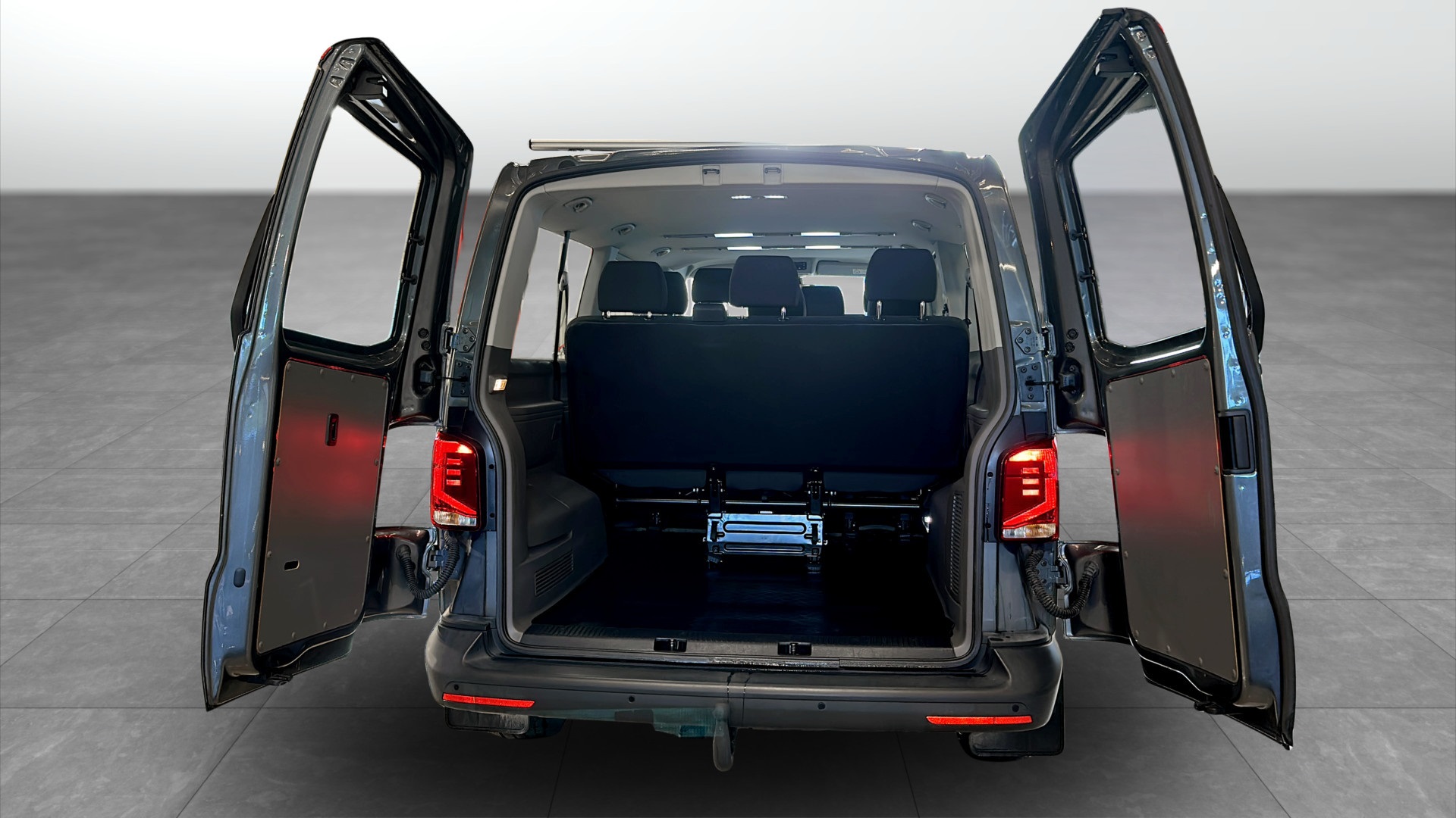 Volkswagen T6.1 Caravelle lång hjulbas KJA67C
