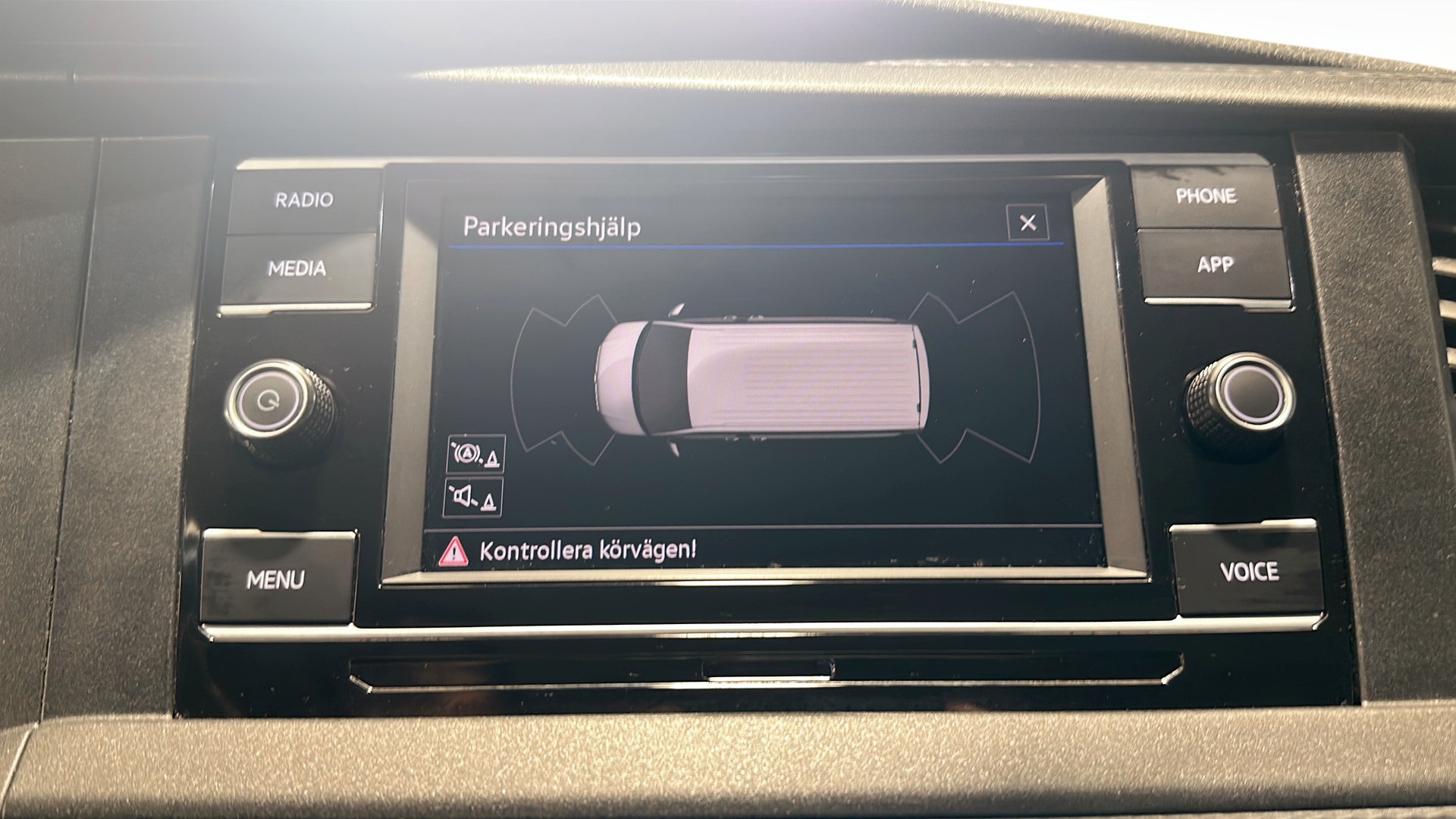 Volkswagen T6.1 Caravelle lång hjulbas KJA67C
