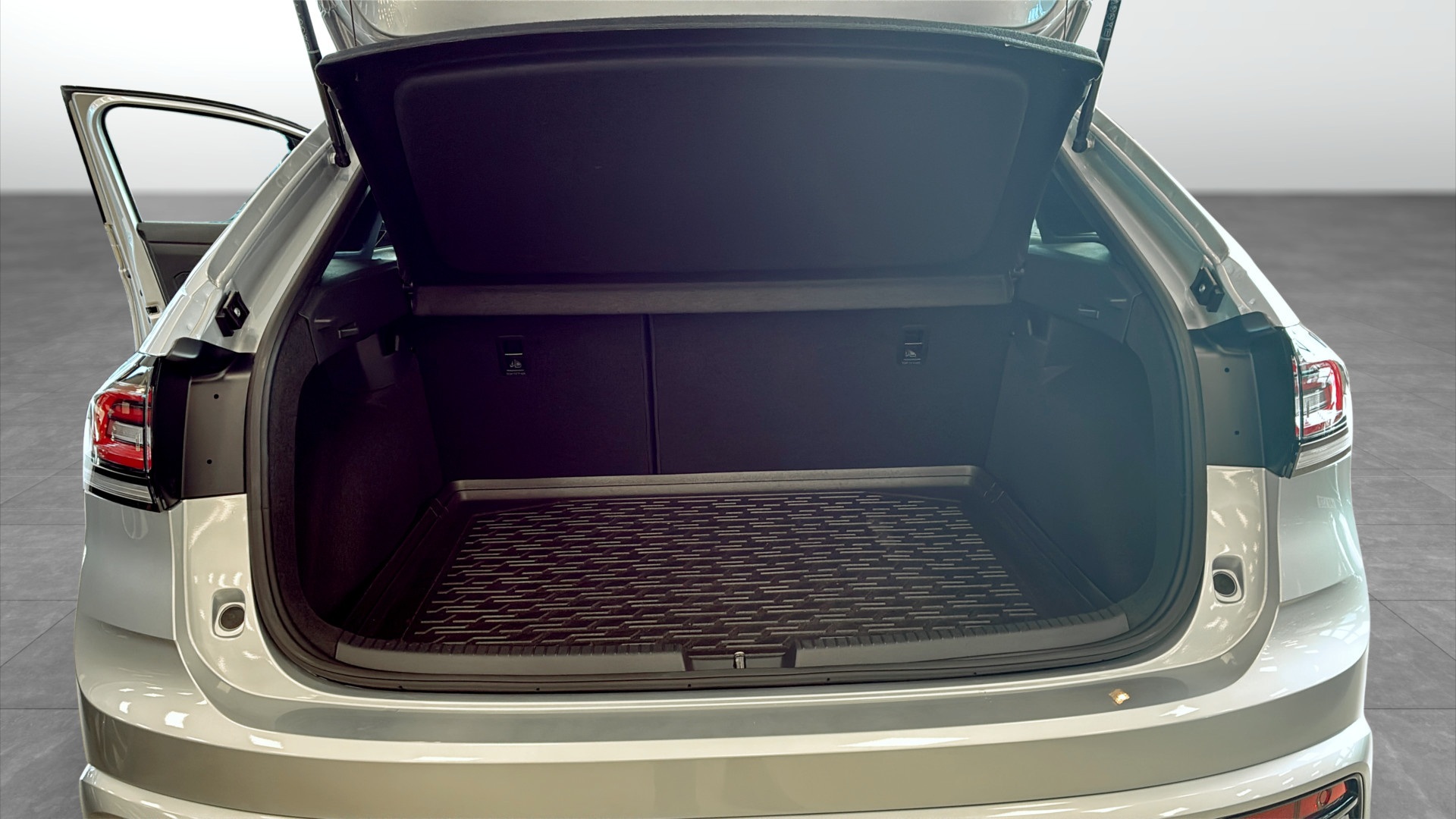 Volkswagen Taigo KJB37W
