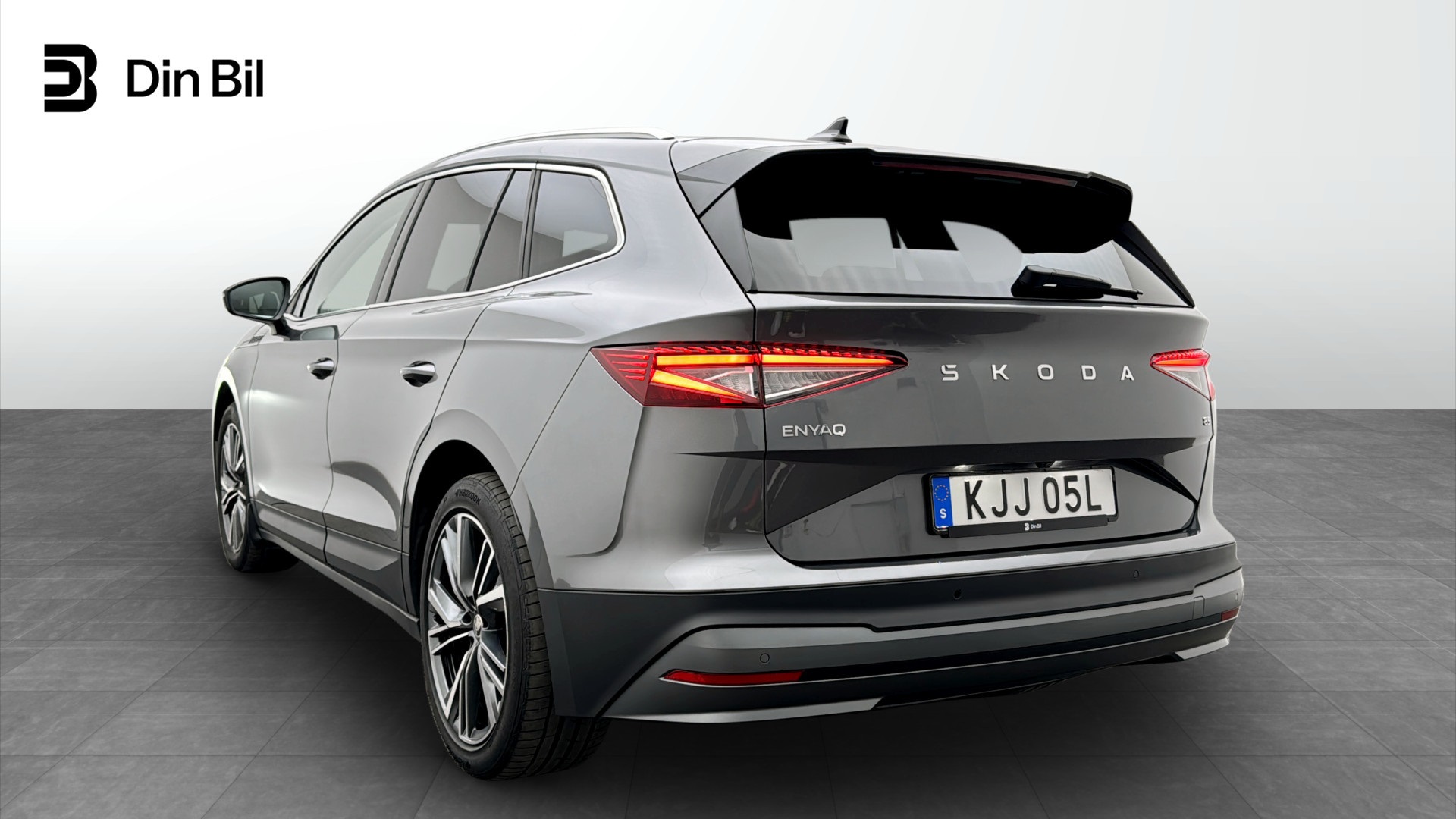 Skoda Enyaq KJJ05L