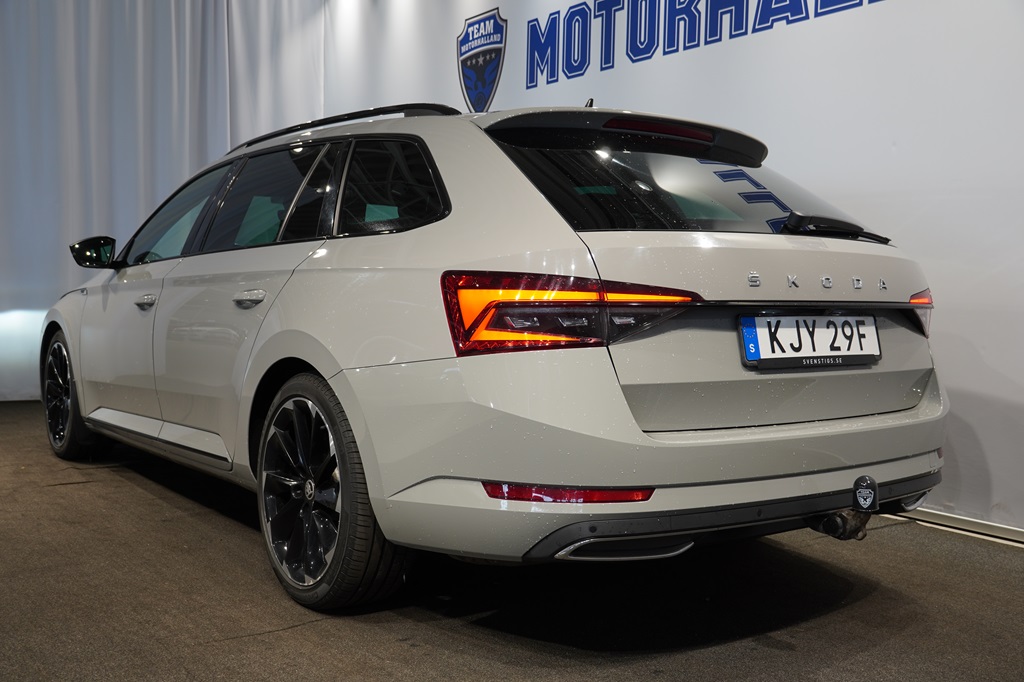 Skoda Superb KJY29F