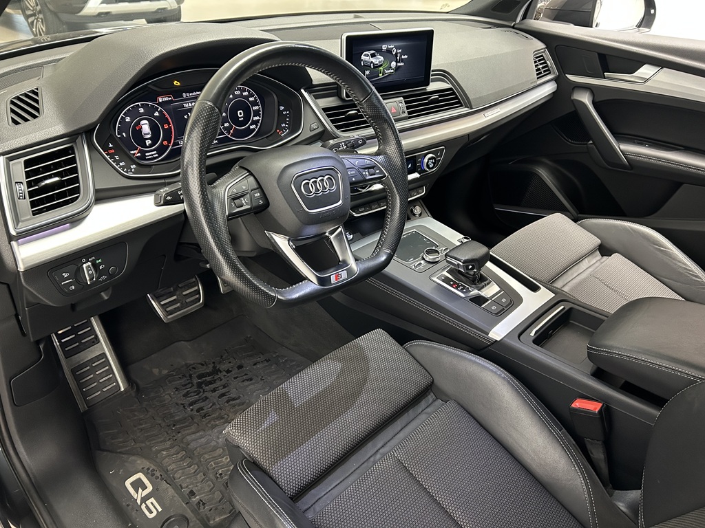 Audi Q5 KKE726