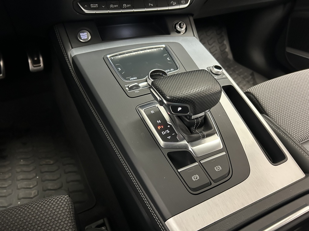 Audi Q5 KKE726