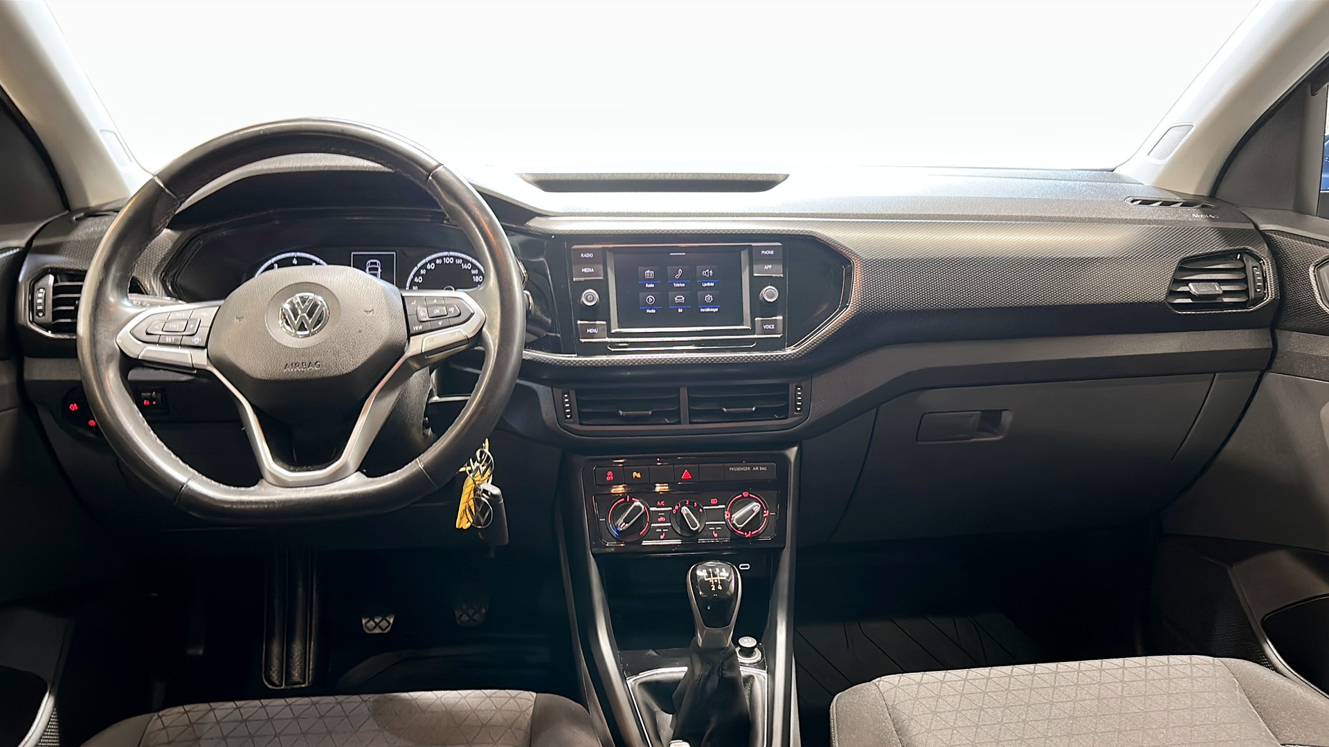 Volkswagen T-Cross KKE82B