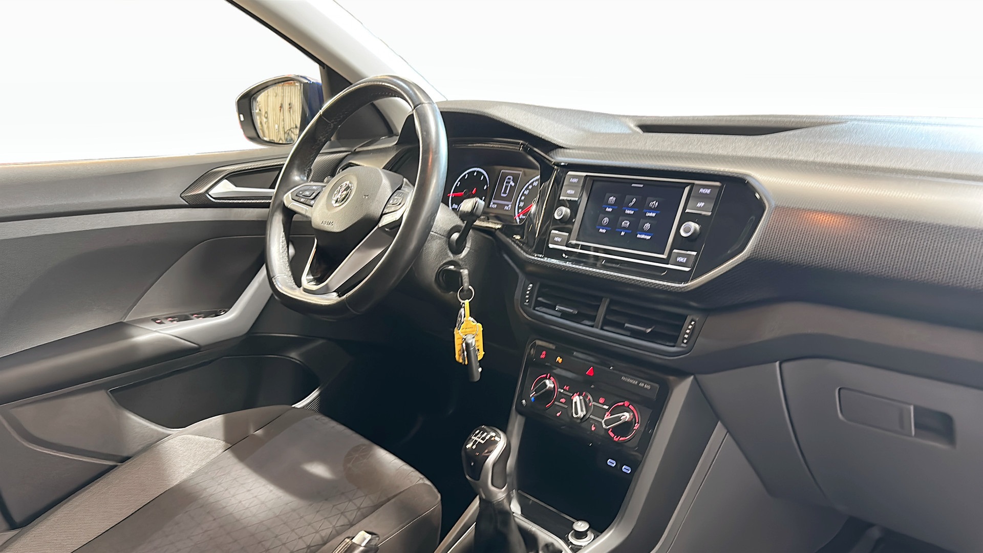 Volkswagen T-Cross KKE82B
