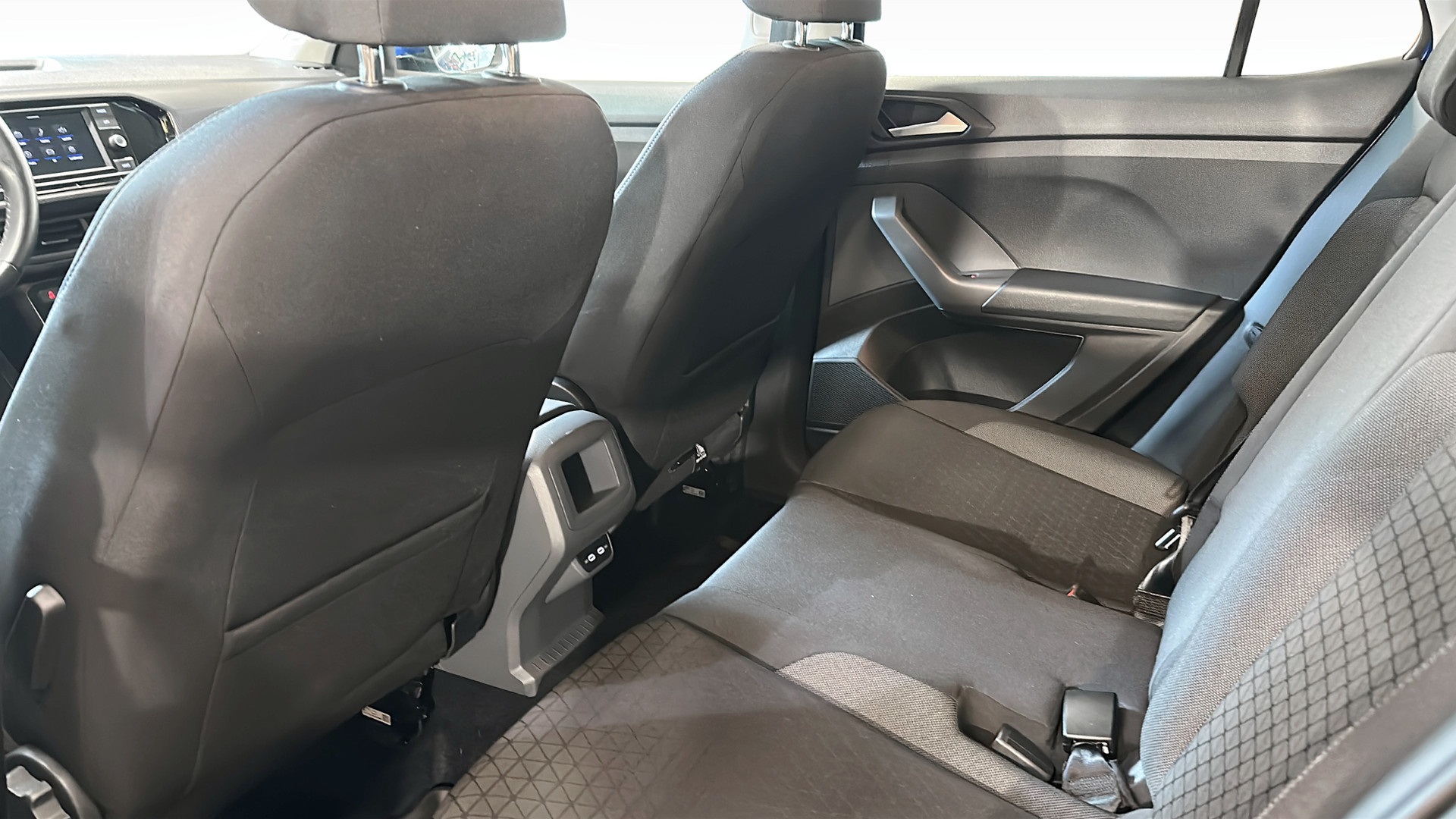 Volkswagen T-Cross KKE82B
