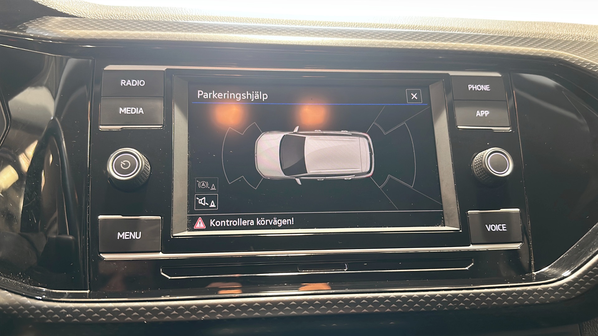 Volkswagen T-Cross KKE82B