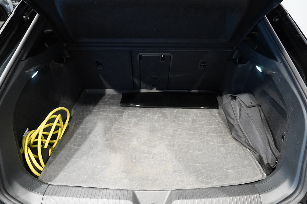Volkswagen ID.4 KKH80X