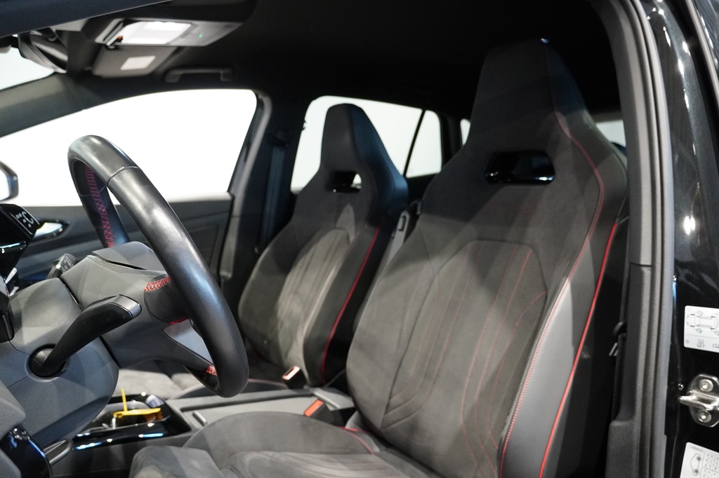 Volkswagen ID.4 KKH80X