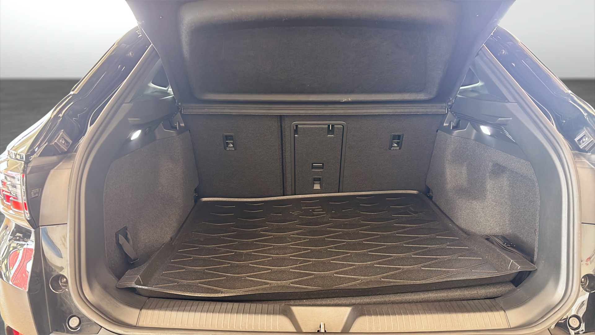 Volkswagen ID.4 KKJ05F