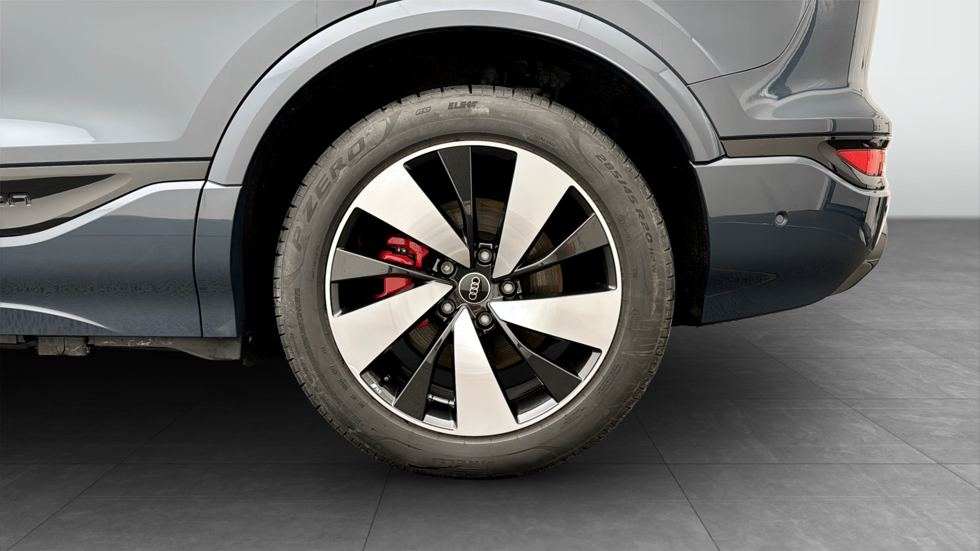 Audi Q6 e-tron KKL12G
