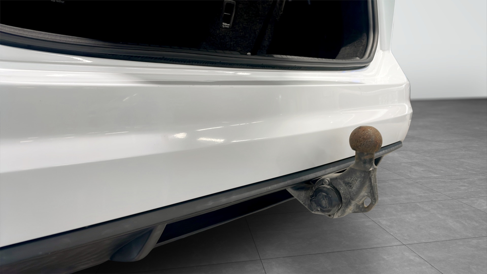 Volkswagen Touran KLE891