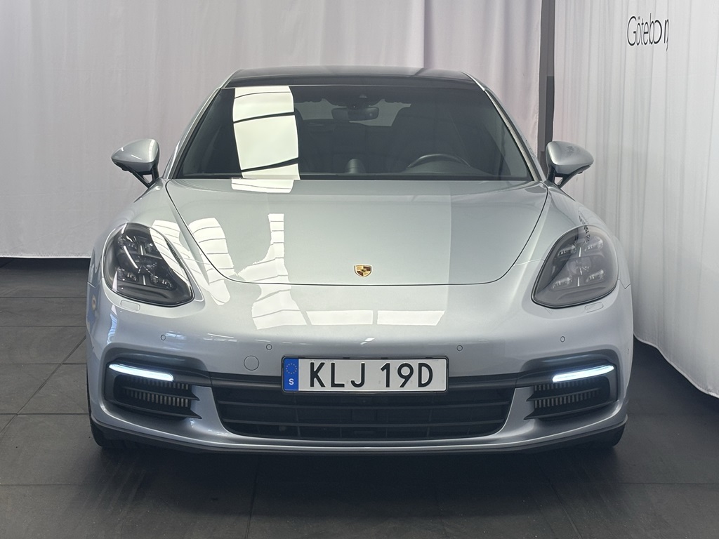 Porsche Panamera KLJ19D