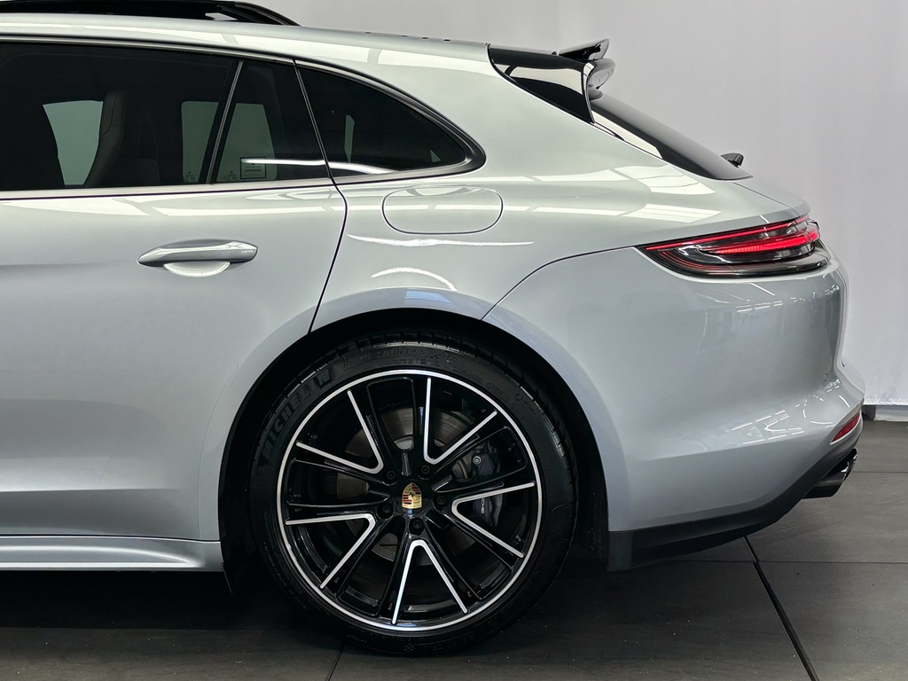 Porsche Panamera KLJ19D