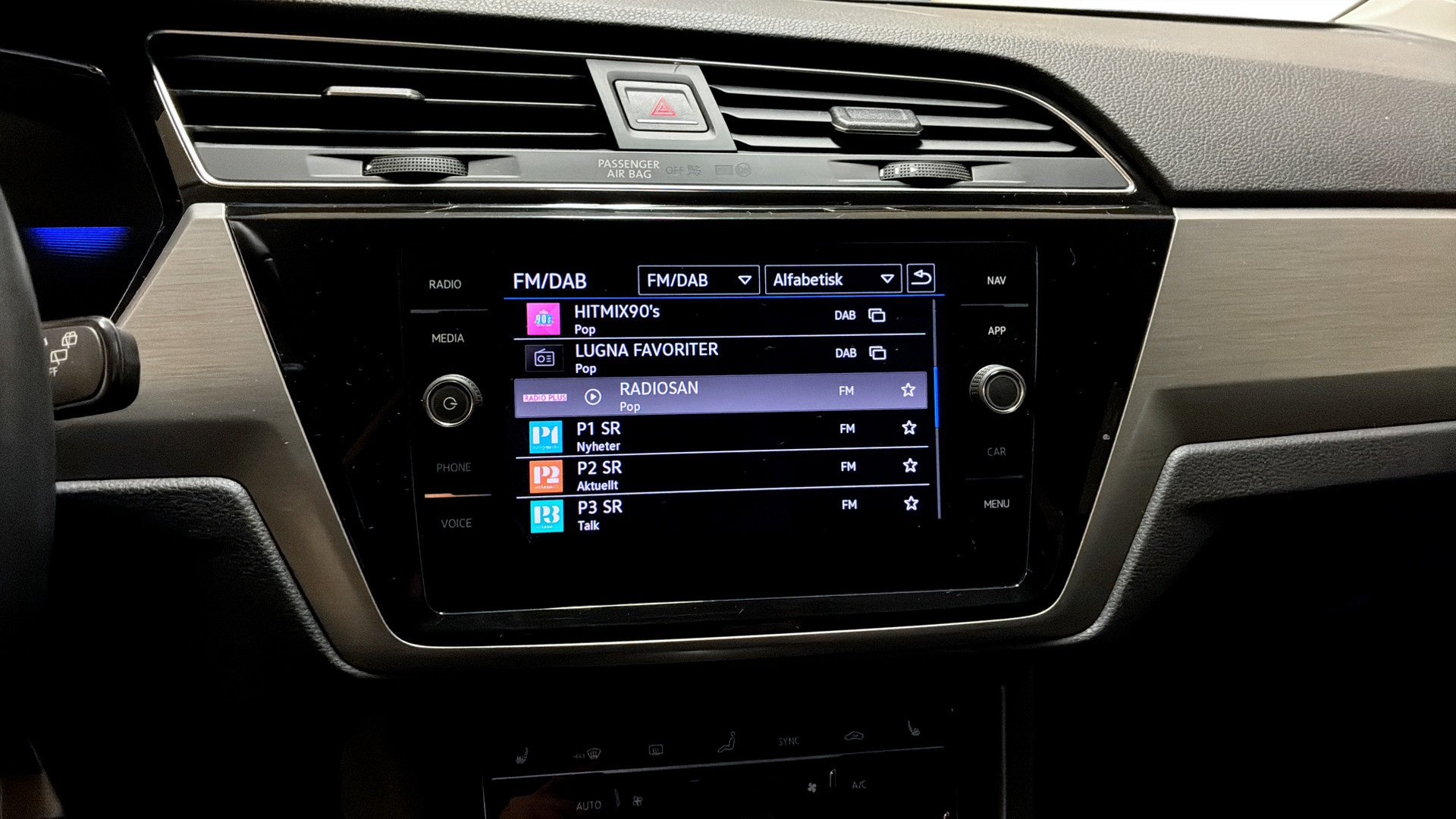 Volkswagen Touran KNF80Z