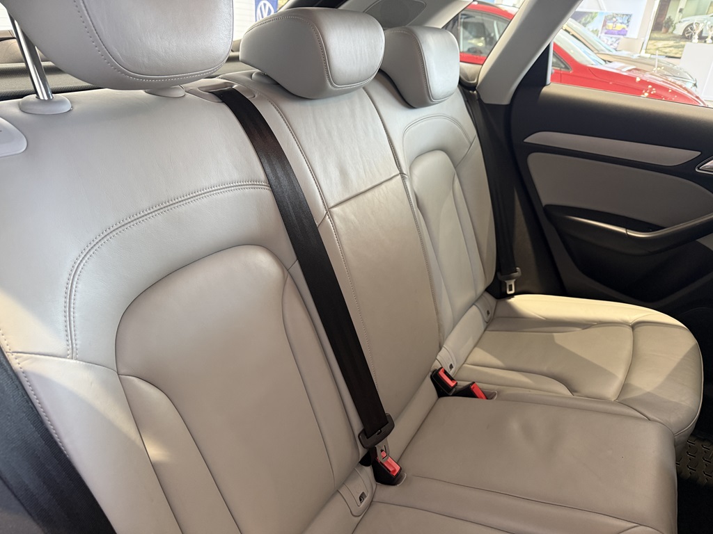 Audi Q3 KNO723