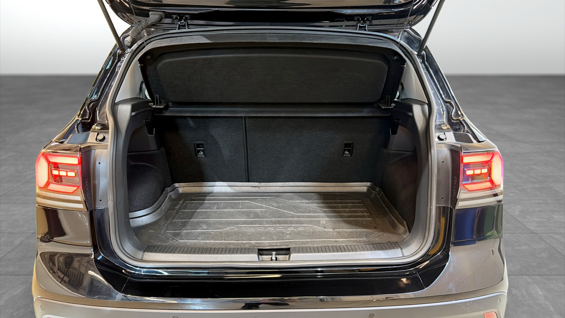 Volkswagen T-Cross KRA90W