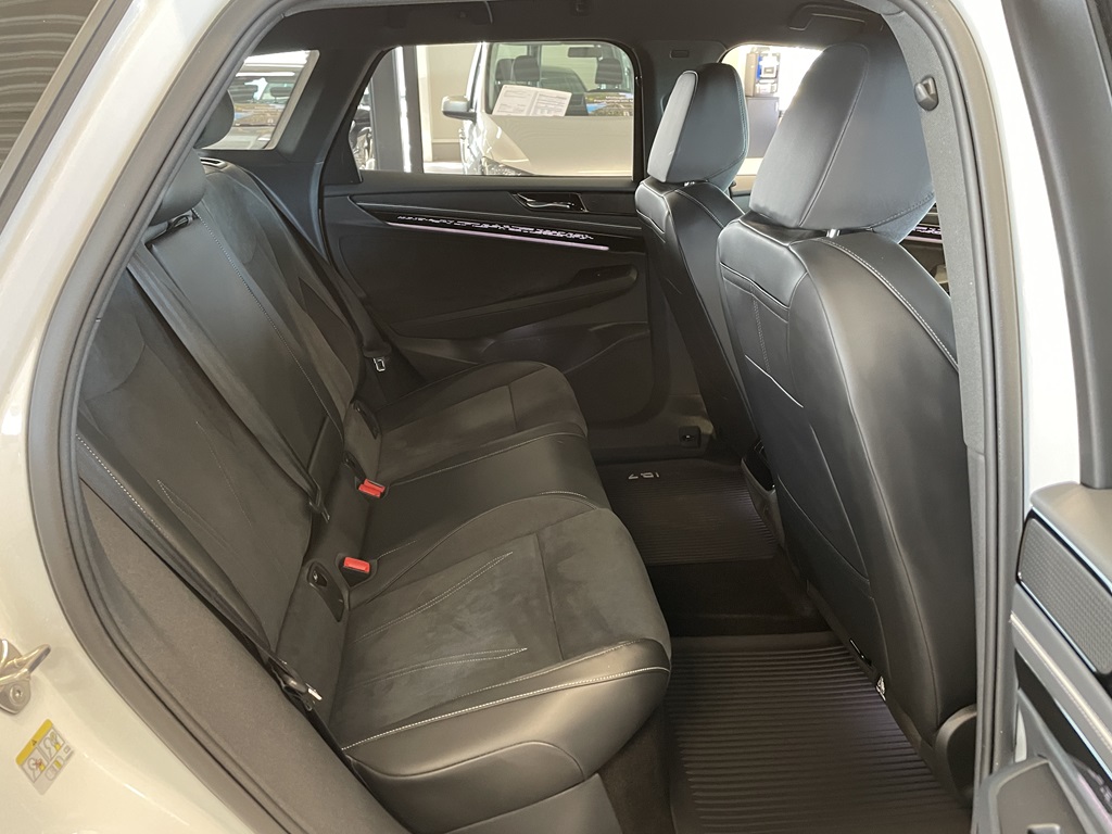 Volkswagen ID.7 Tourer KRB03U