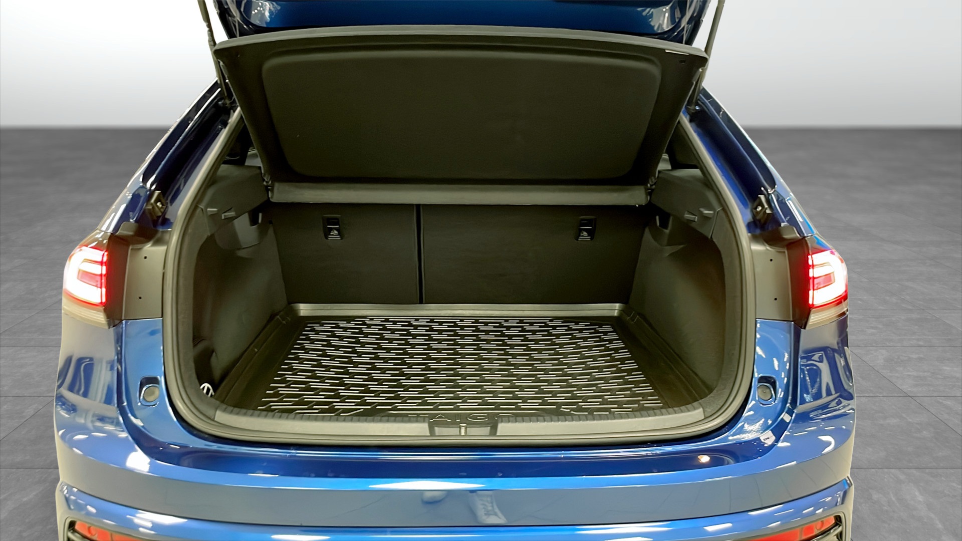 Volkswagen Taigo KRJ07J