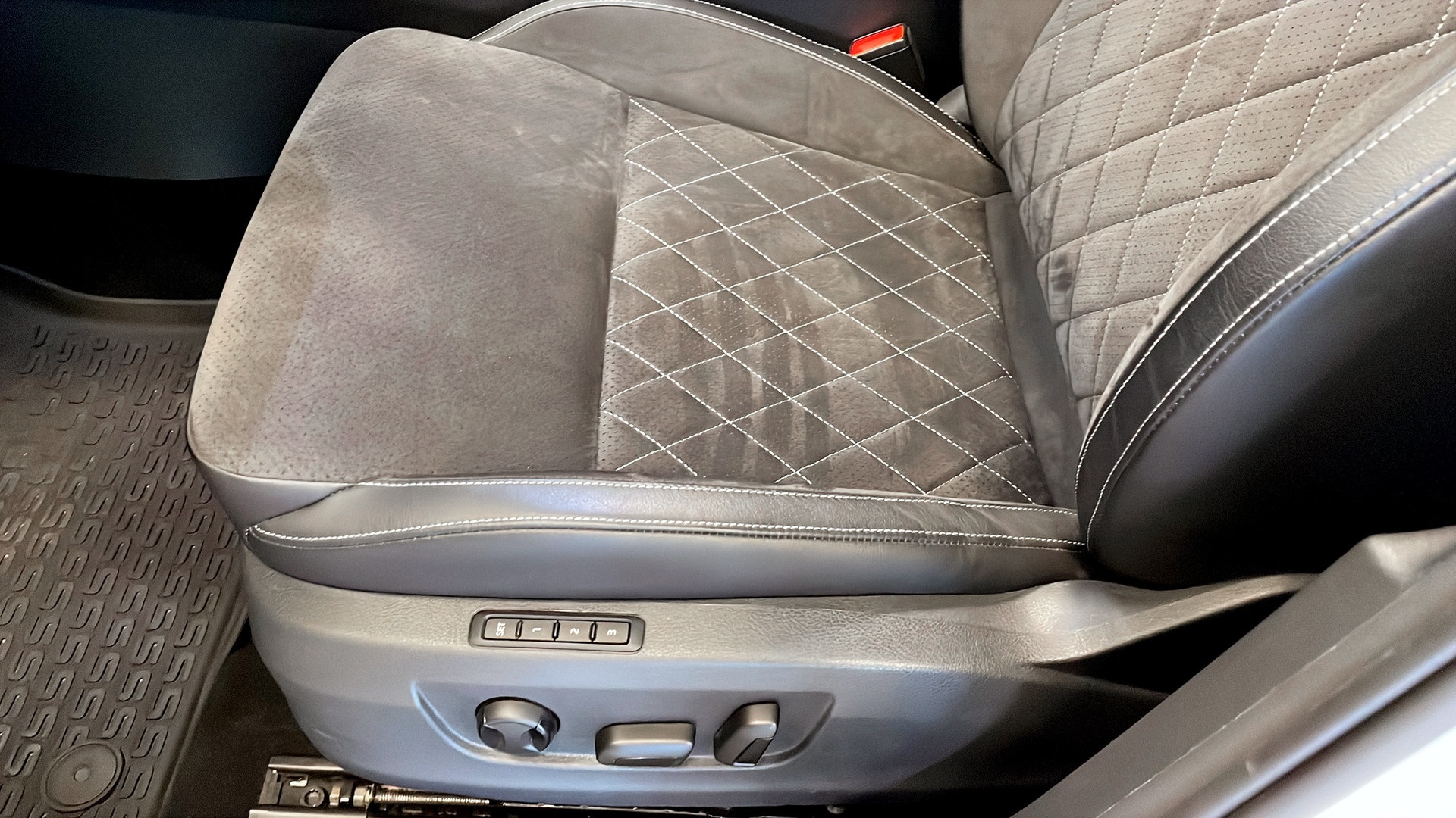 Skoda Superb KRK90U