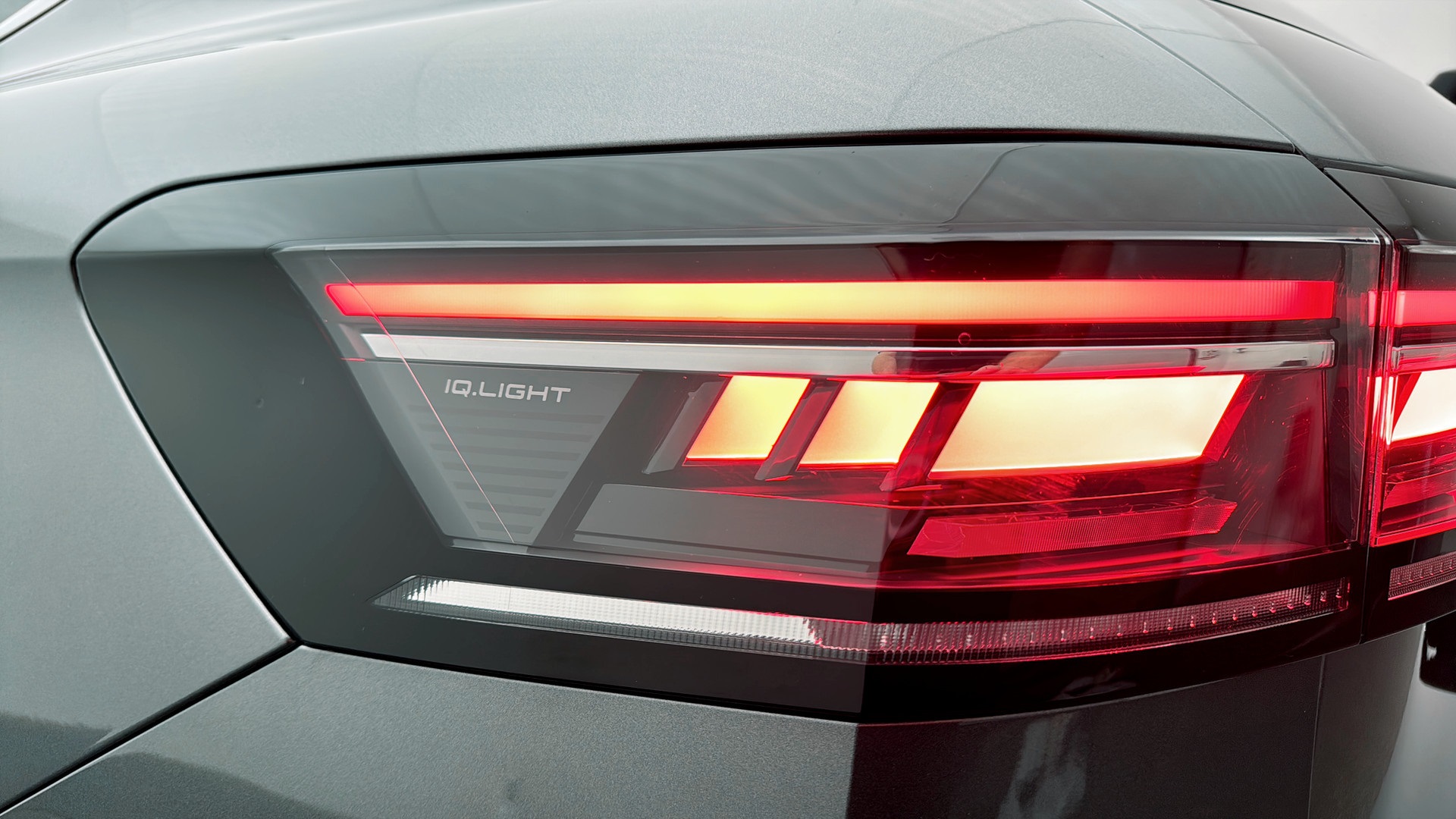 Volkswagen Passat KSJ80X