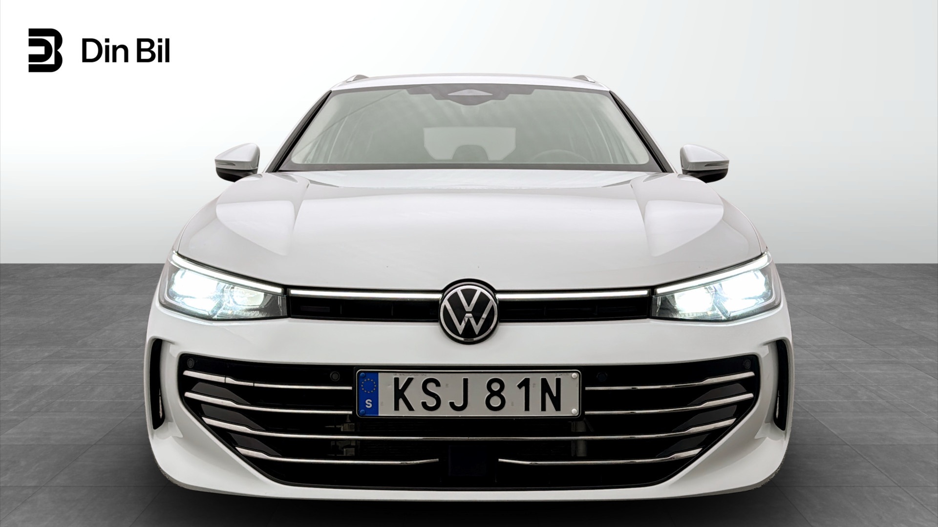 Volkswagen Passat KSJ81N