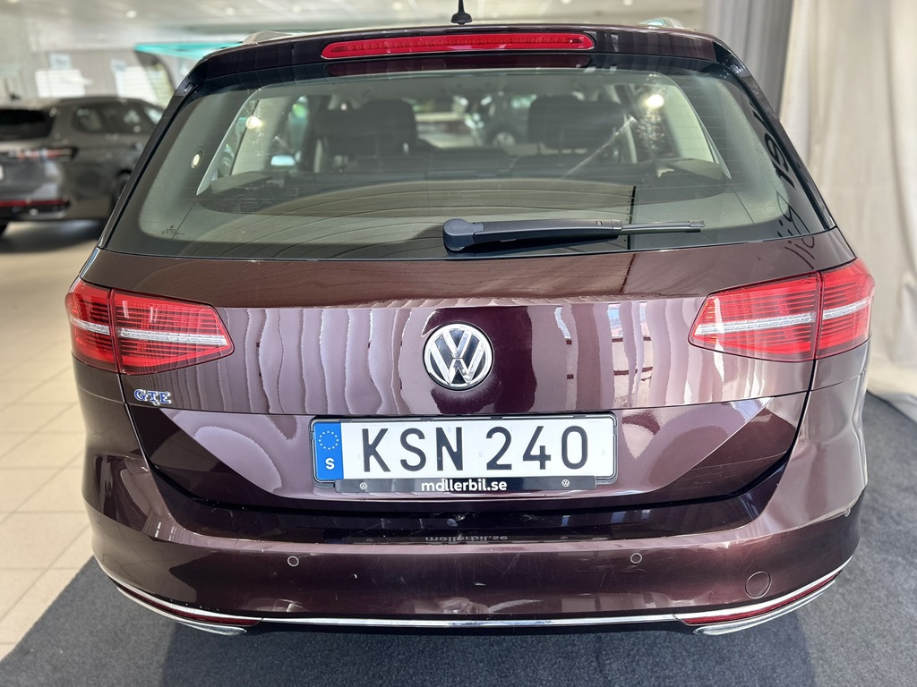 Volkswagen Passat Sportscombi KSN240