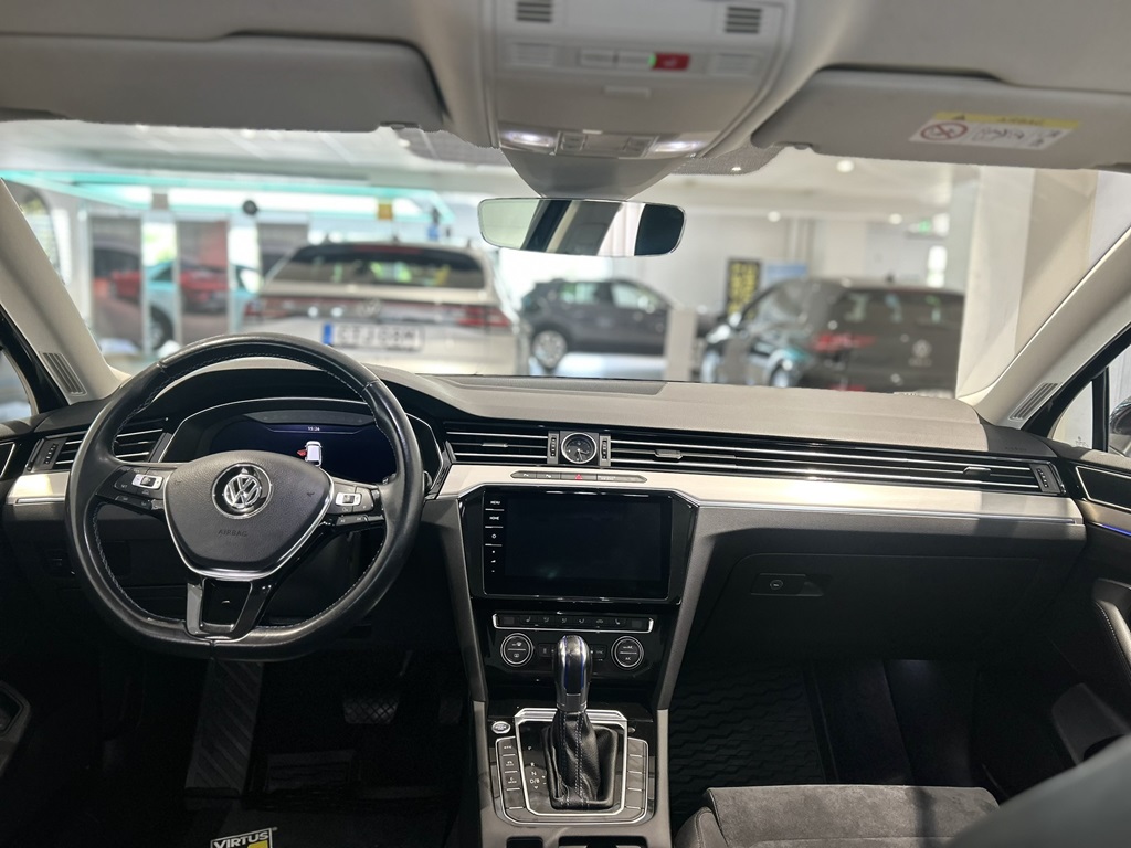 Volkswagen Passat Sportscombi KSN240