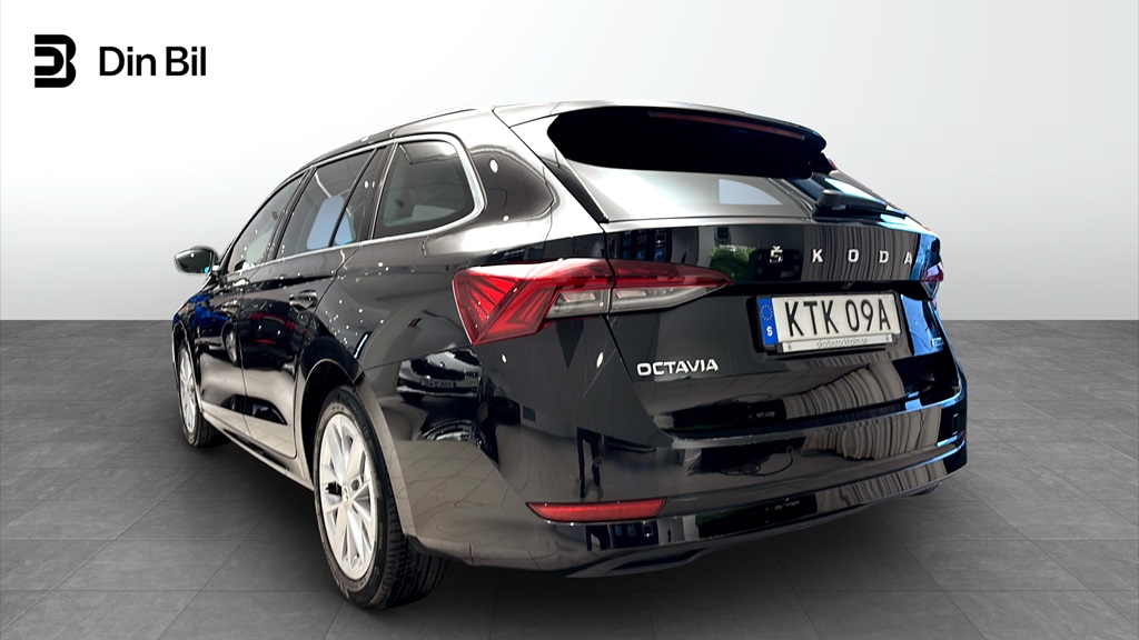 Skoda Octavia Combi KTK09A