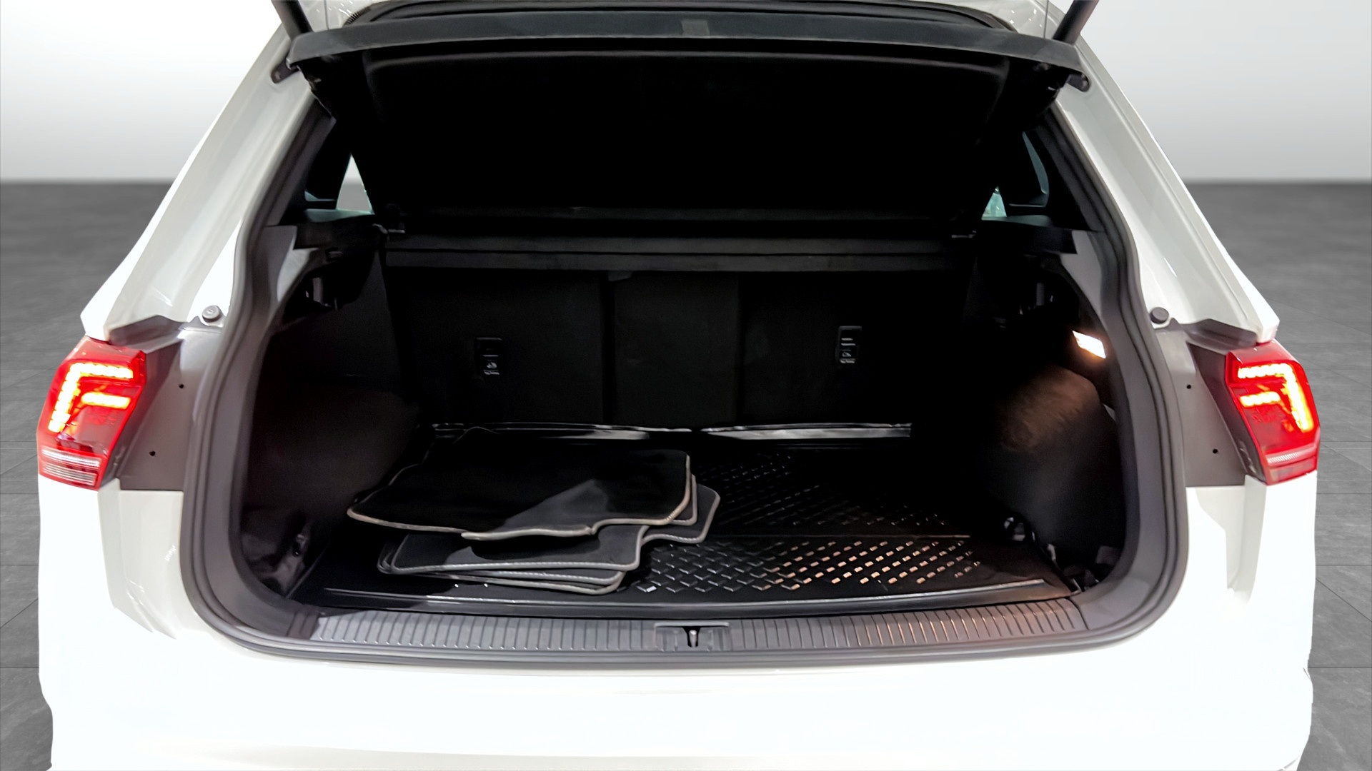 Volkswagen Tiguan KTK906