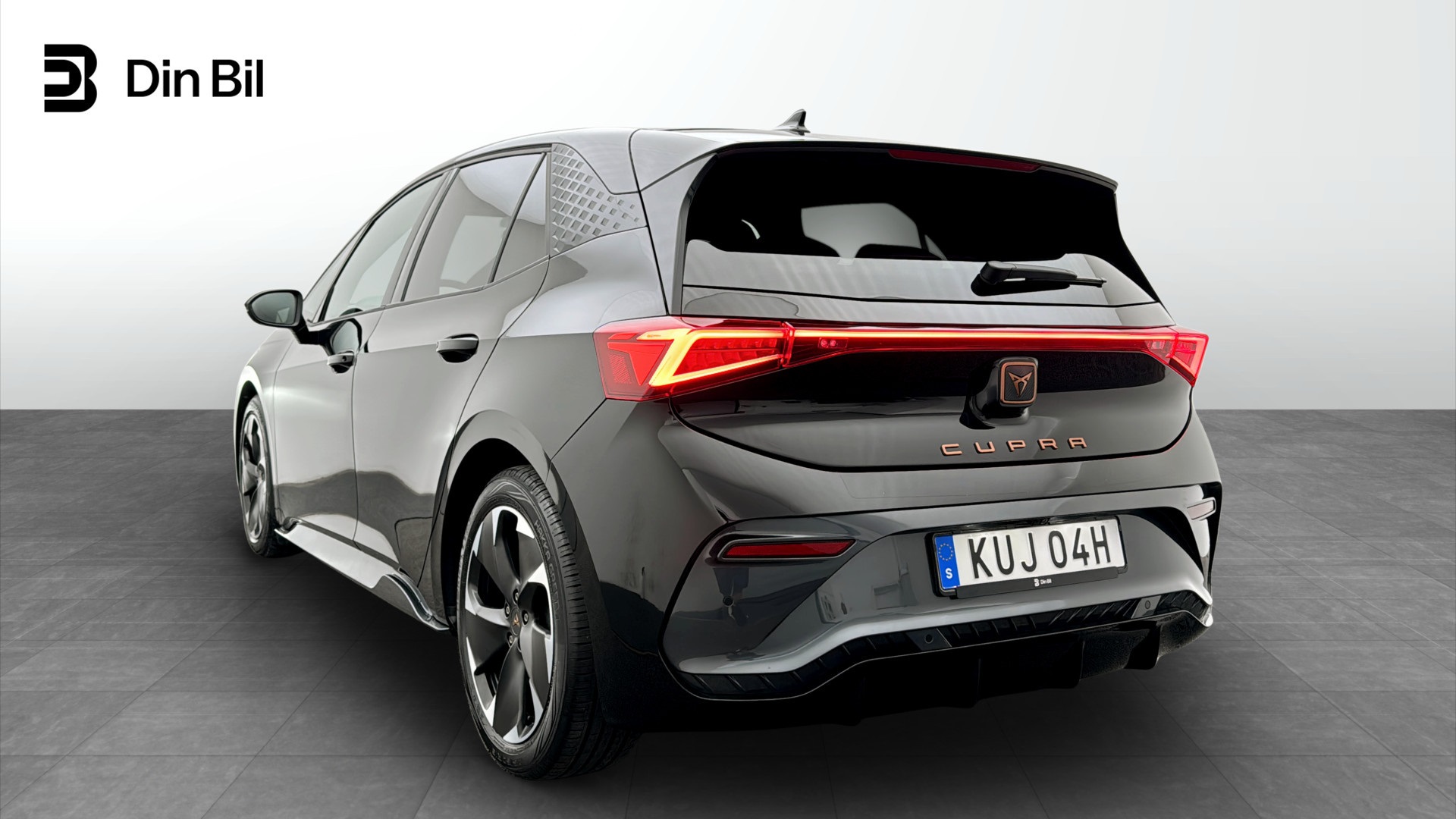 CUPRA Born KUJ04H