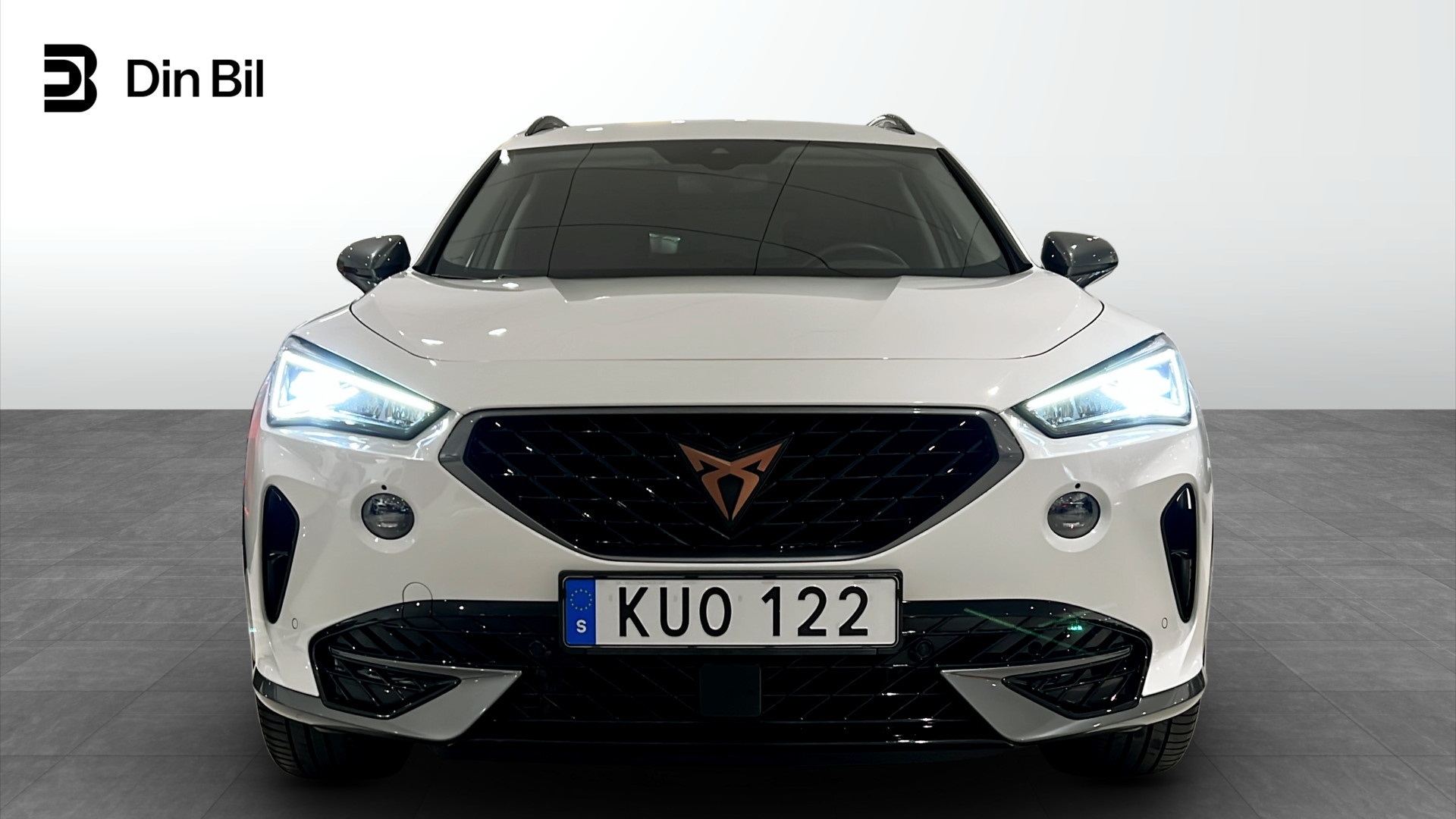 SEAT Cupra KUO122