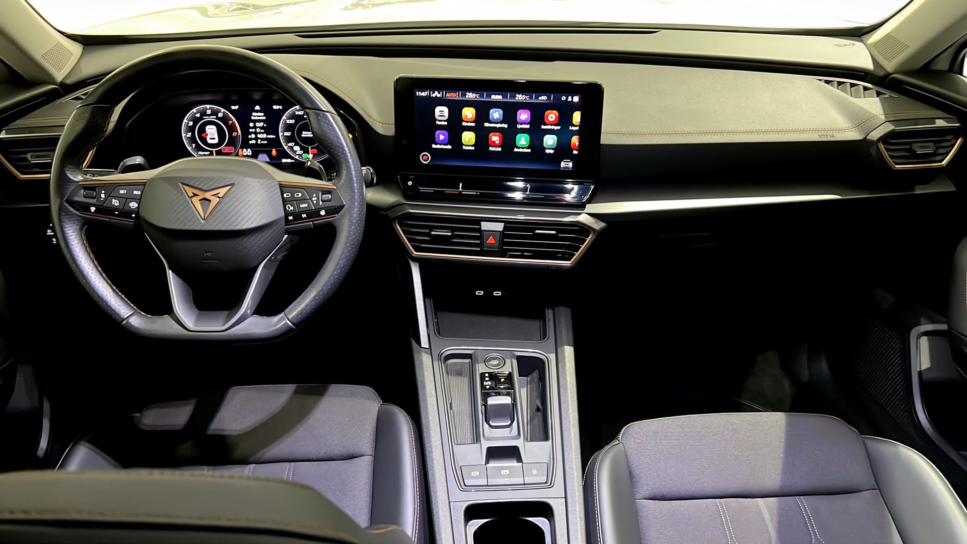 SEAT Cupra KUO122