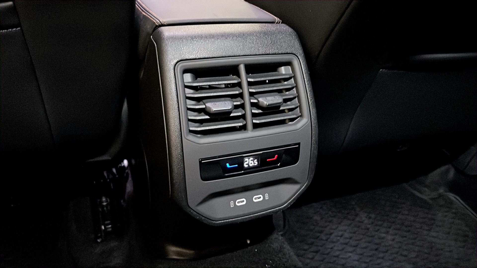 SEAT Cupra KUO122