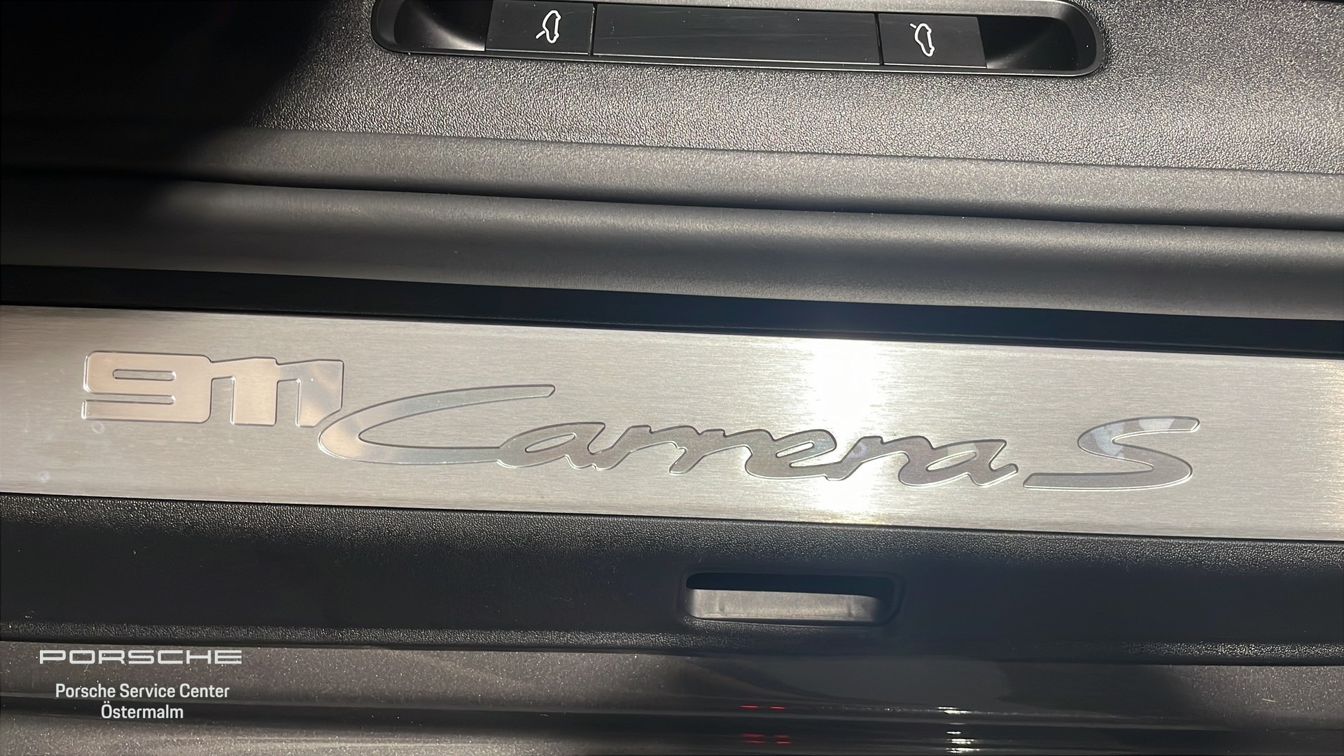 Porsche 911 Carrera KUW26R