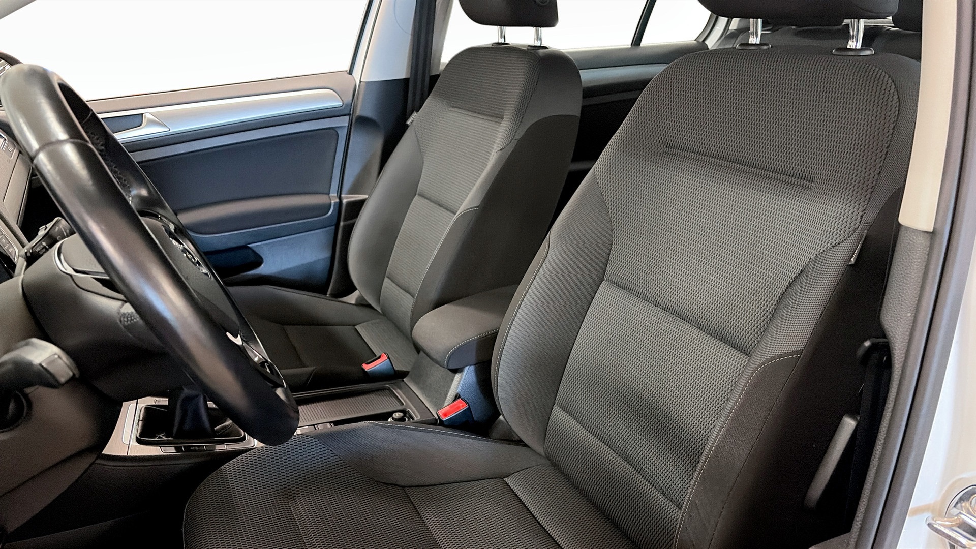 Volkswagen Golf KUW380