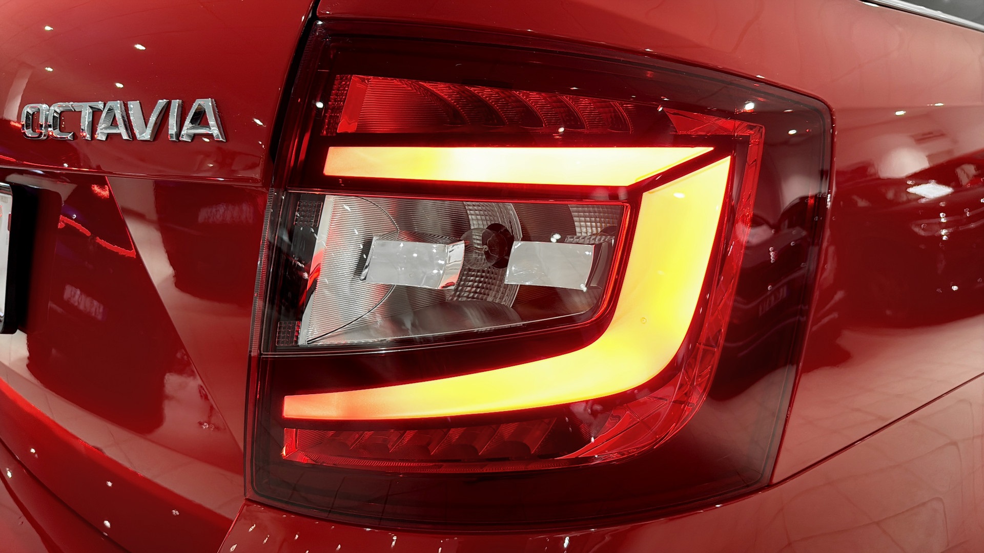 Skoda Octavia Combi KWF367