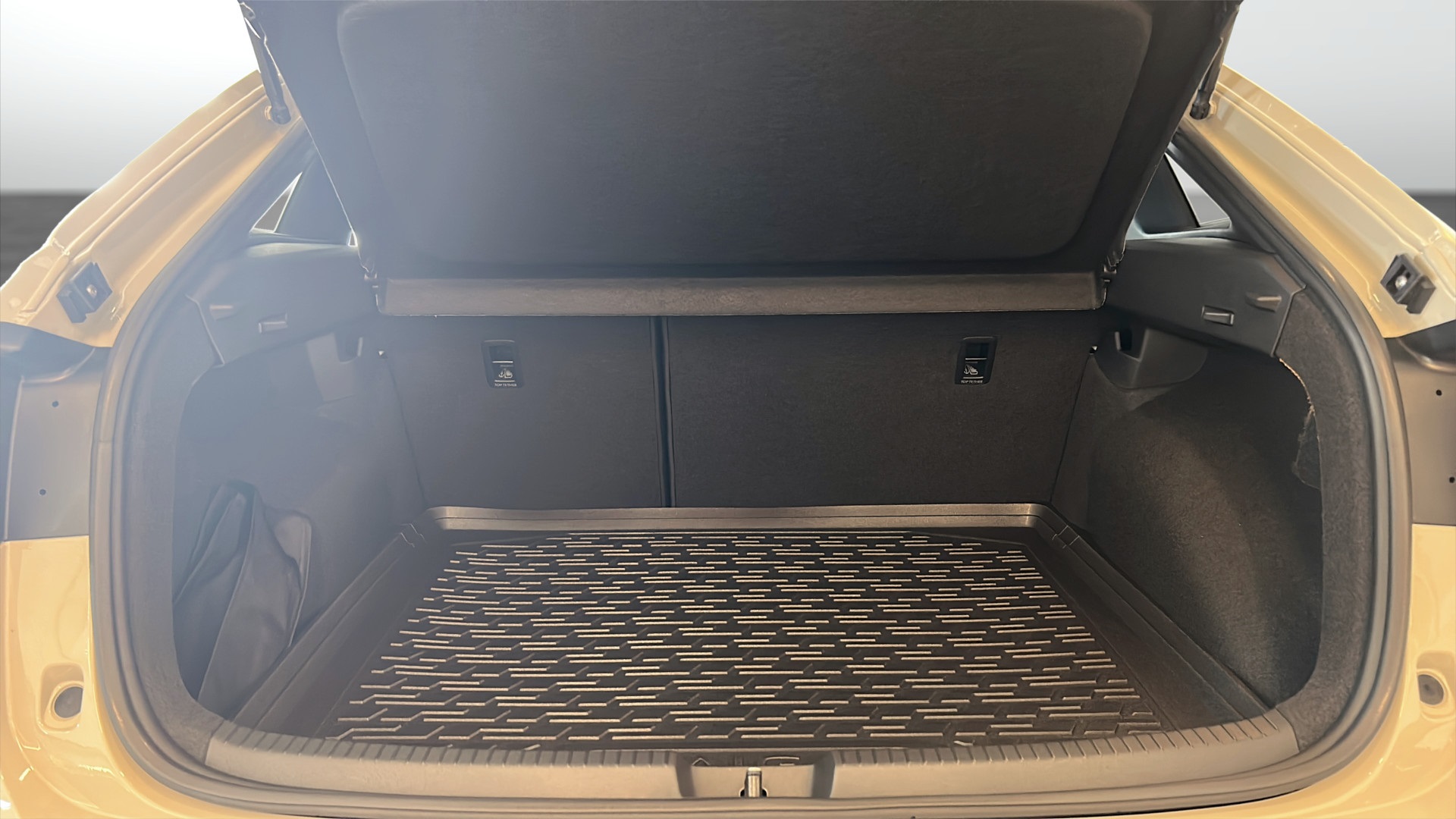Volkswagen Taigo KWG82B
