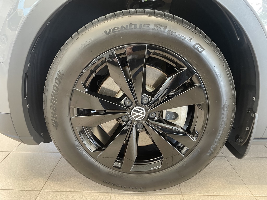 Volkswagen ID.4 KWK82E