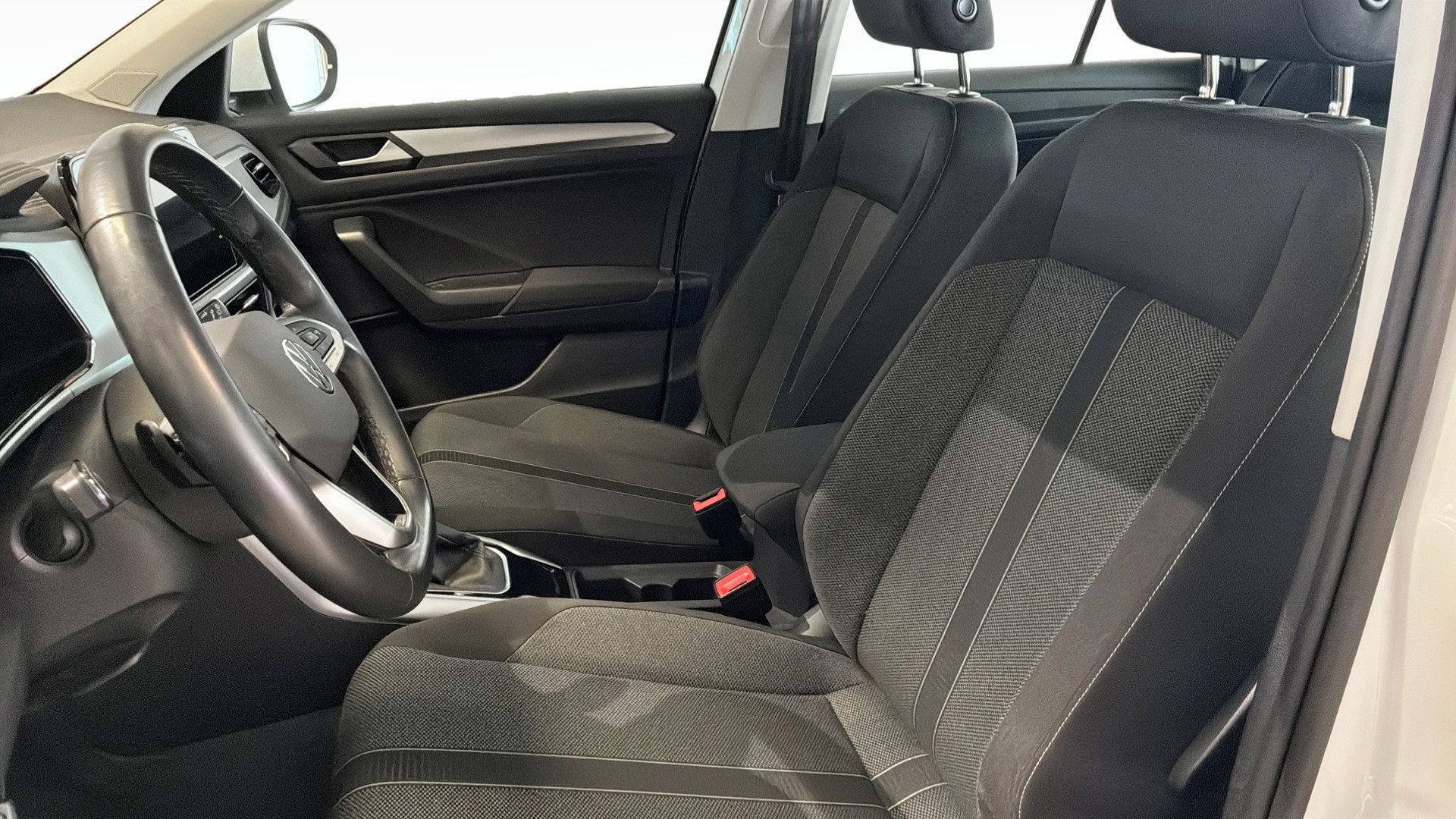 Volkswagen T-Roc KWO771