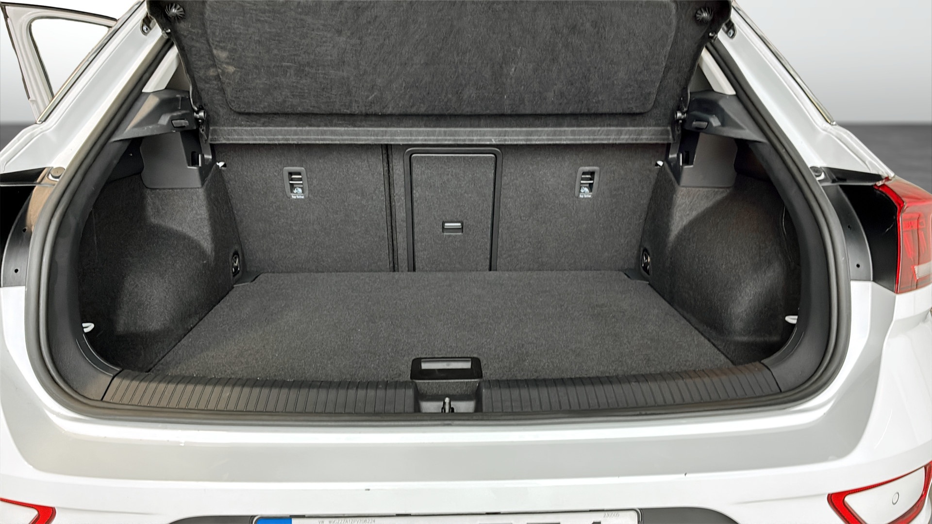 Volkswagen T-Roc KWO771