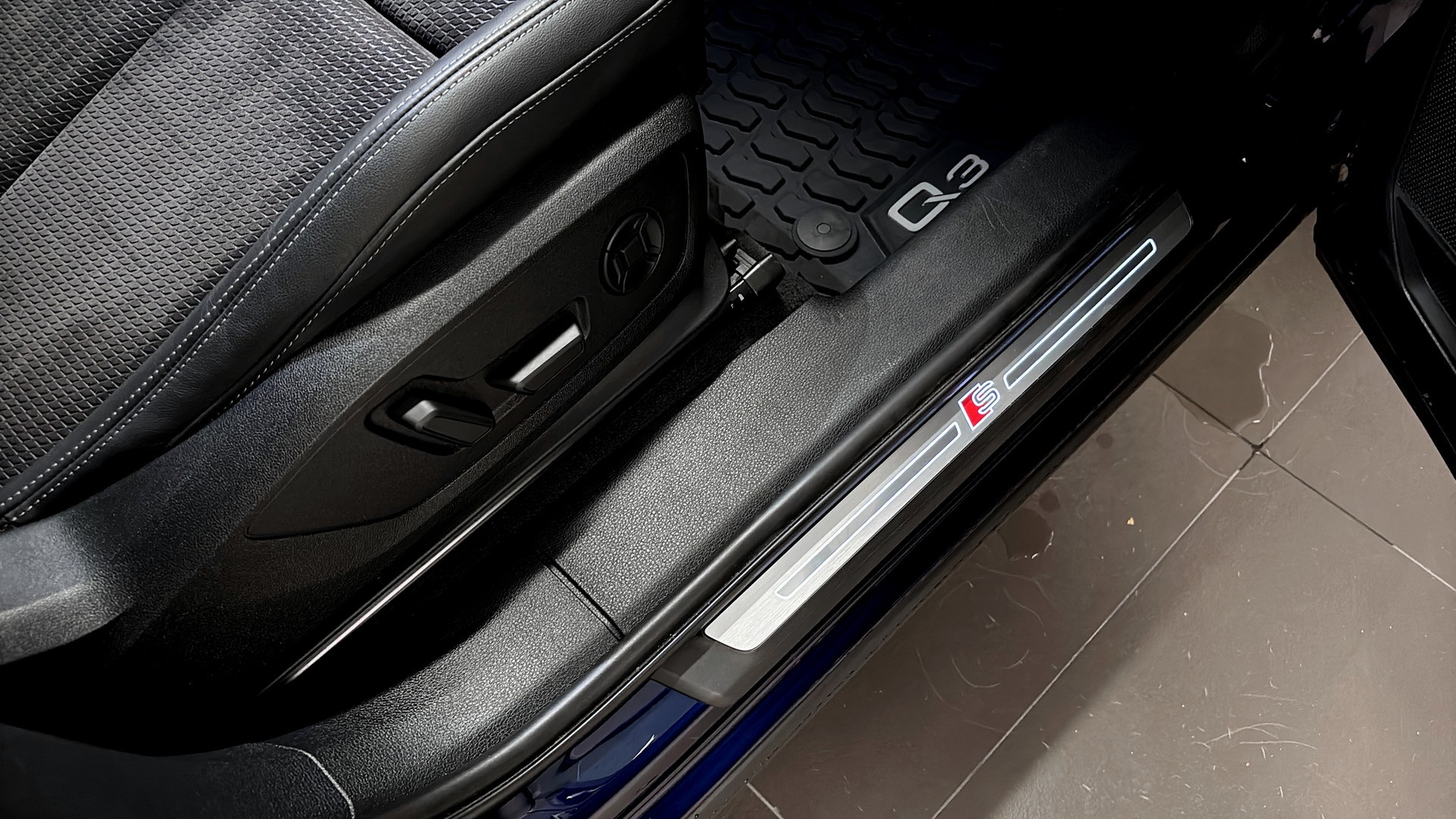 Audi Q3 Sportback KWR81D