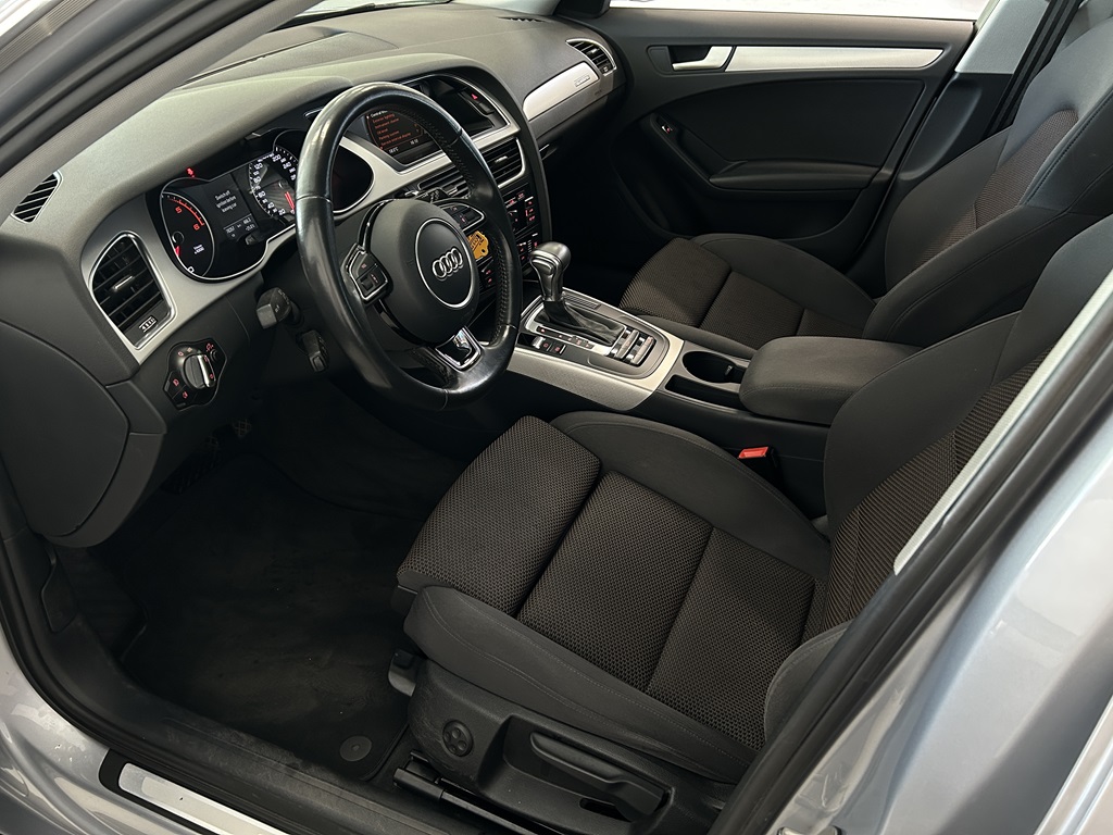Audi A4 allroad quattro KXD991