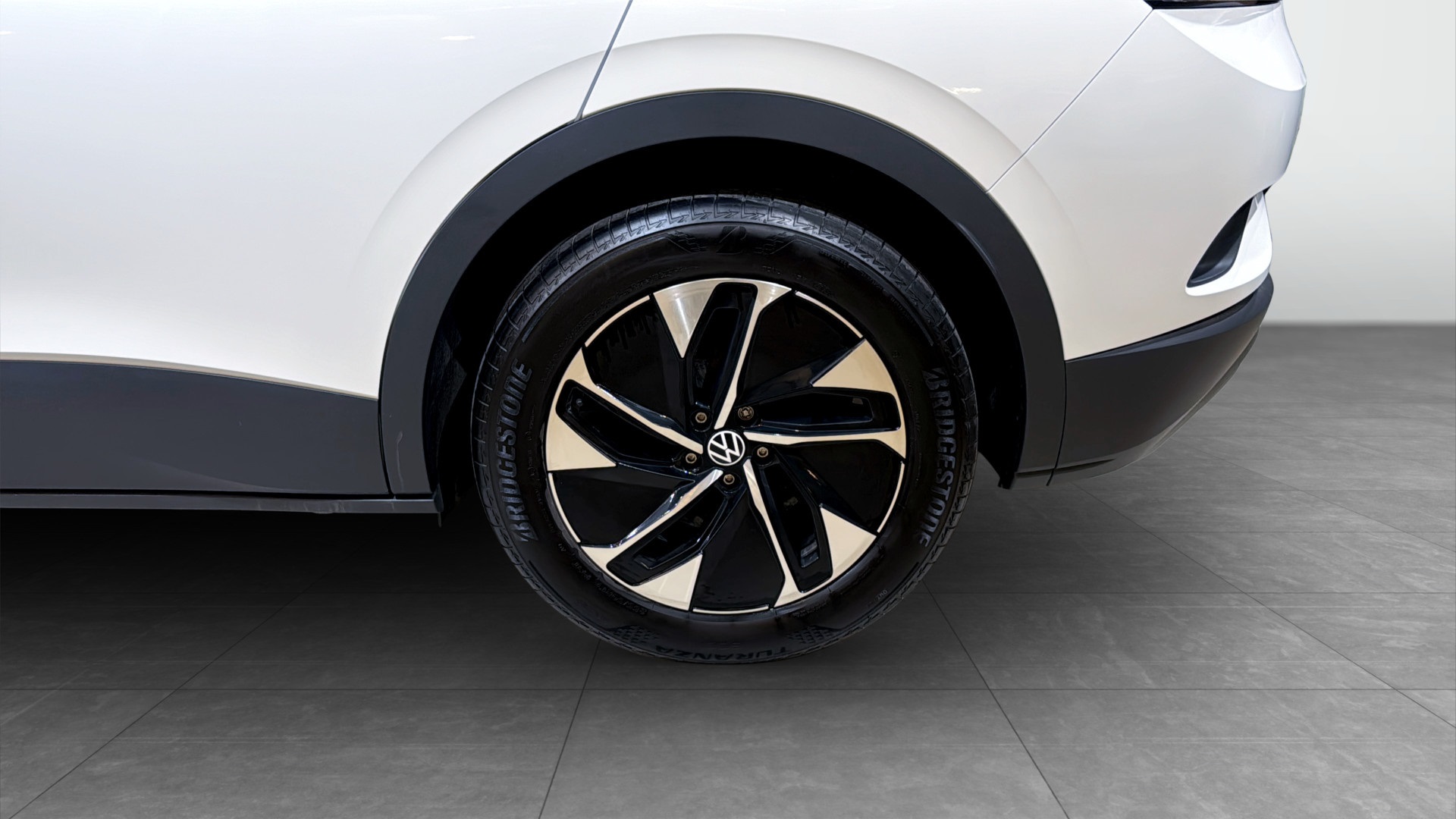 Volkswagen ID.4 KXF26P